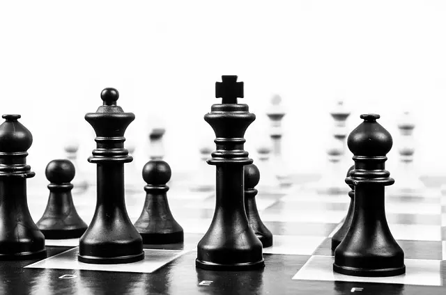 Stratégies d'Échecs Avancées pour Évaluer une Position