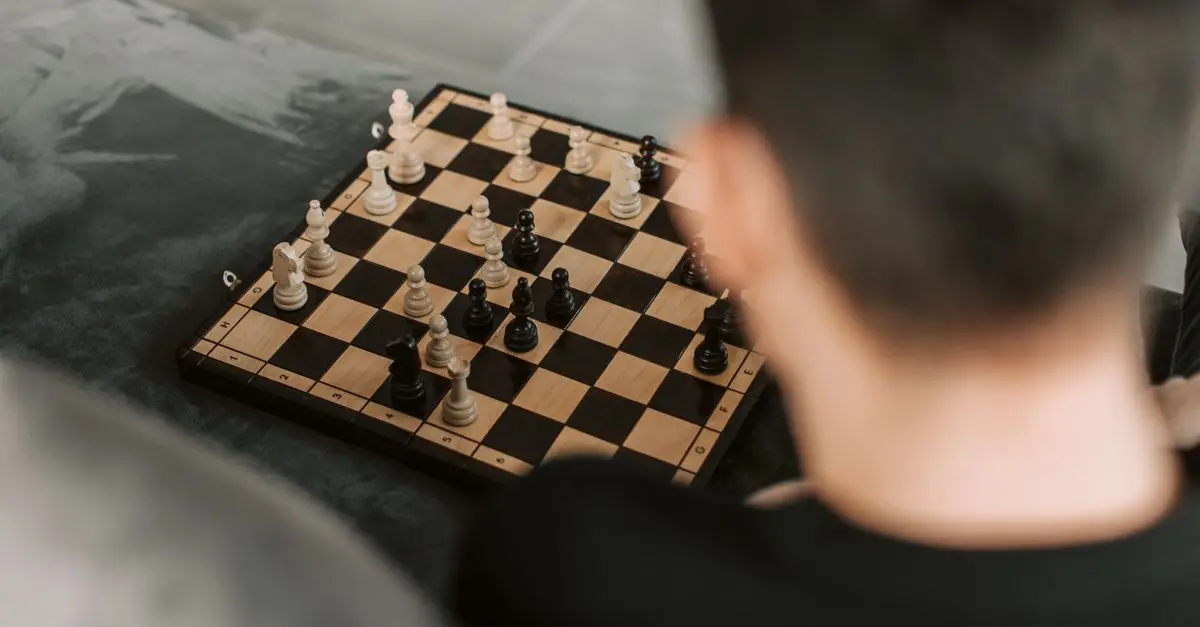 Les 10 Erreurs Stratégiques à Éviter aux Échecs