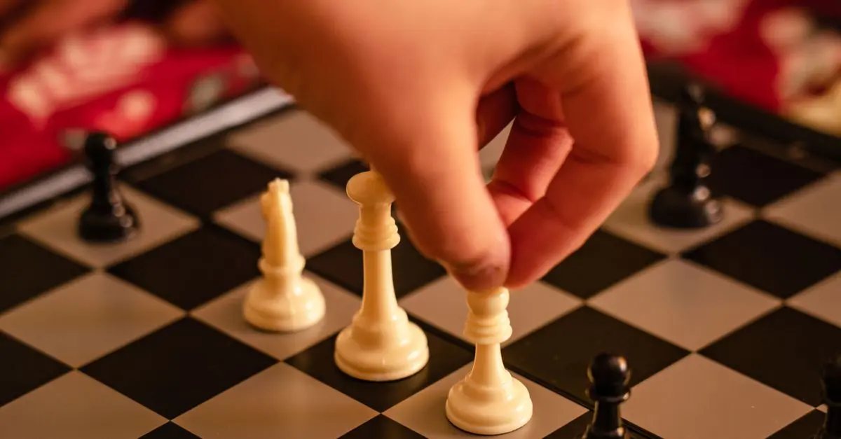 Les Bases d'une Stratégie Échecs Réussie : Guide Complet